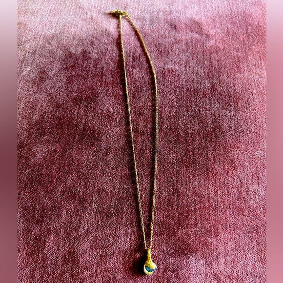 Gold and Blue Pendant Necklace & bracelet - Picture 5 of 7